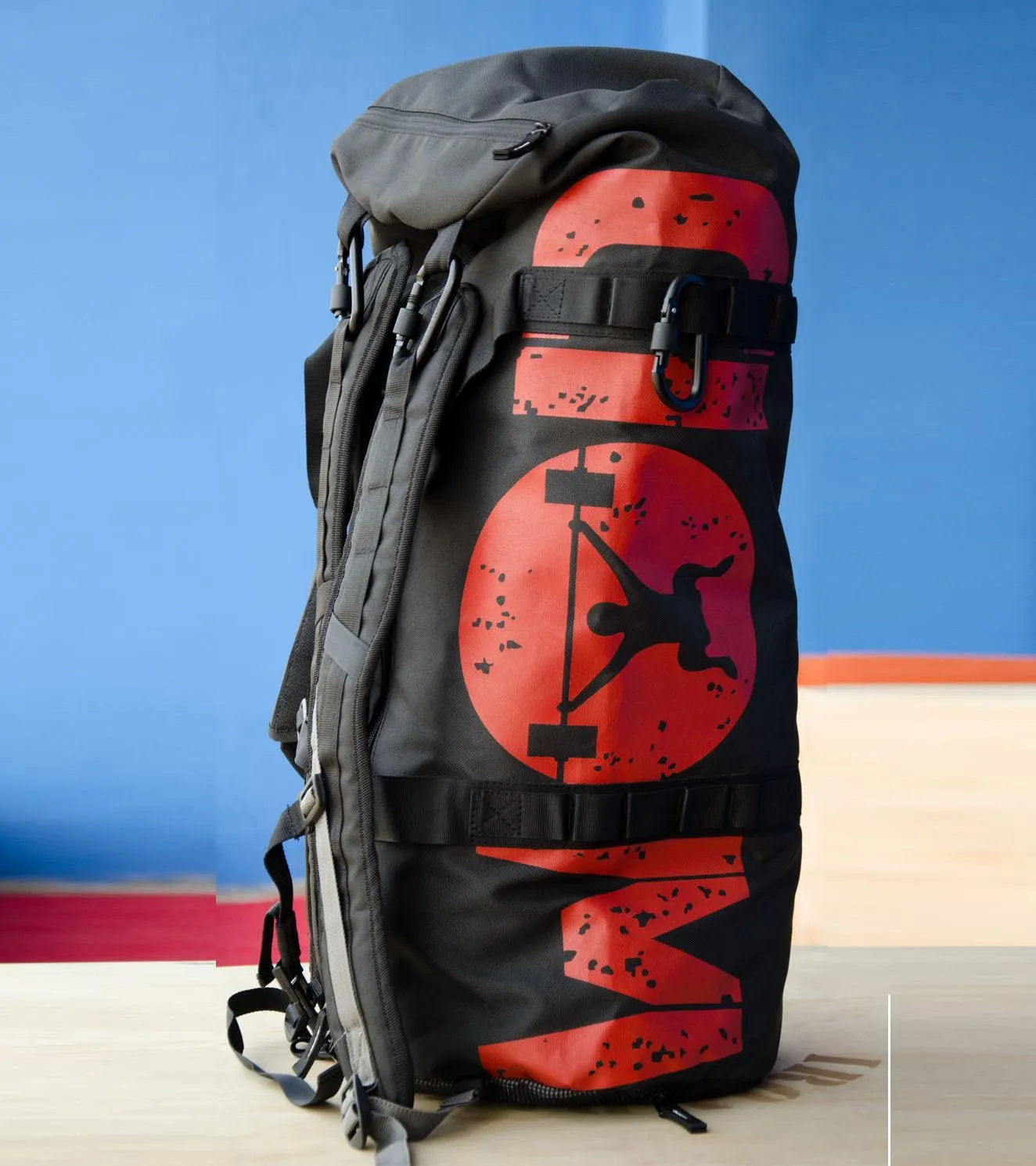 Armour Gym and Travel Bag with carabiner