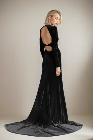 Chic Velvet Dress with Long Sleeves, Boat Neck, and Crisscross Back