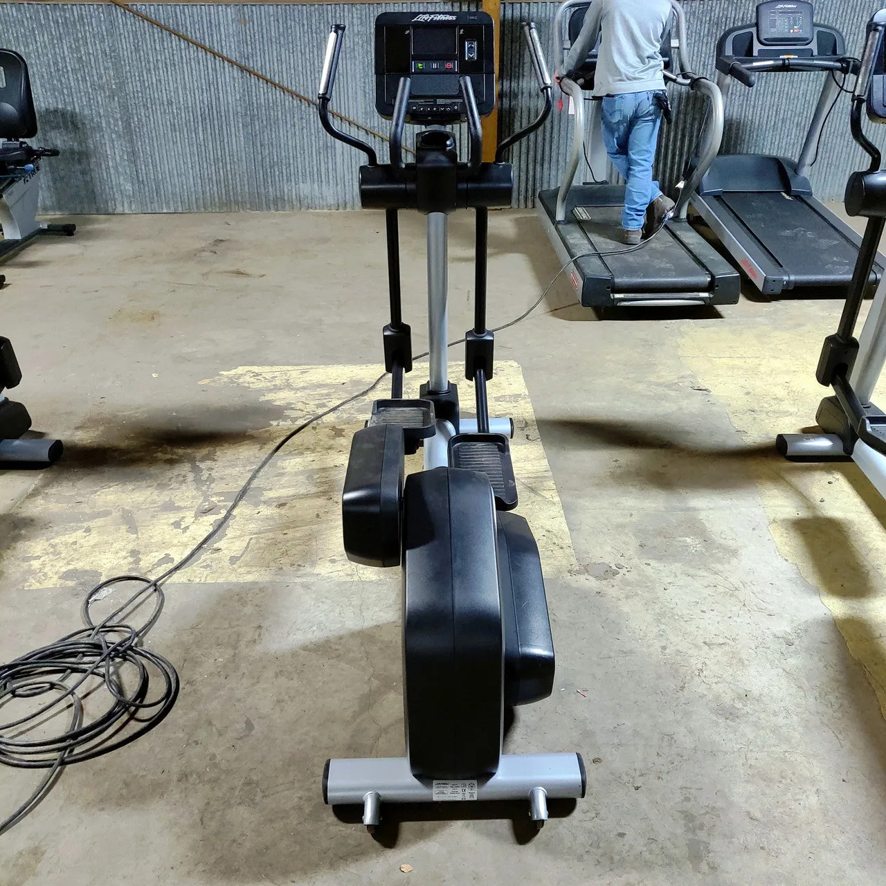 Life Fitness Elliptical Integrity with X Console