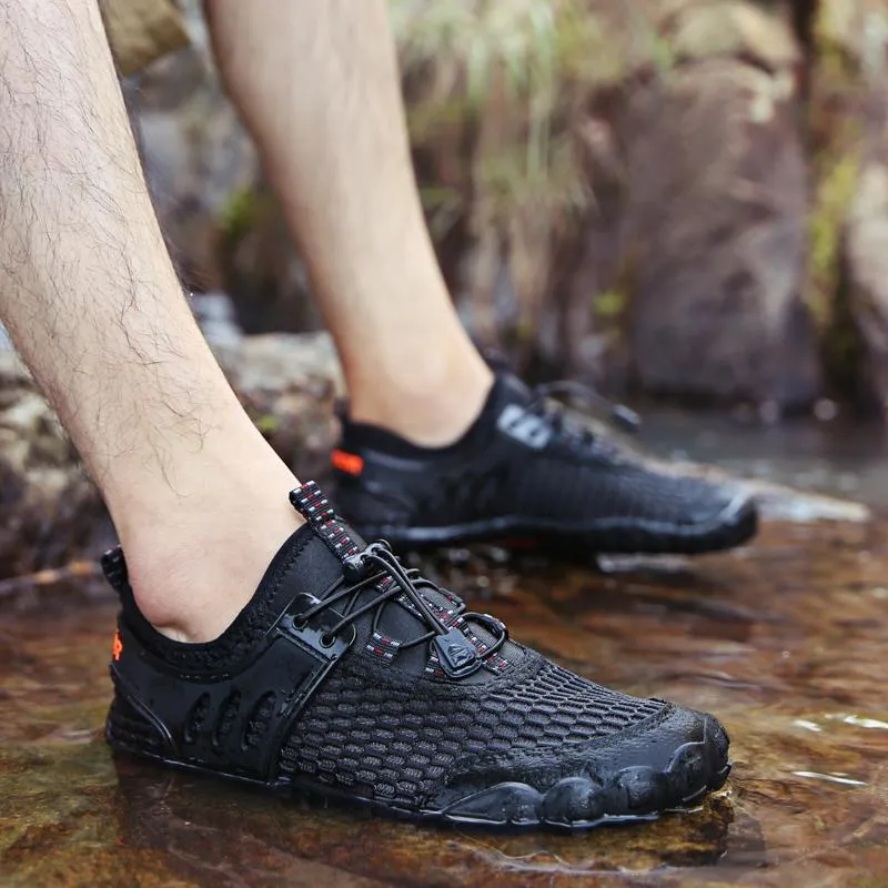 Men's Summer Breathable Mesh Fabrics Quick Drying Water Fitness Sneakers