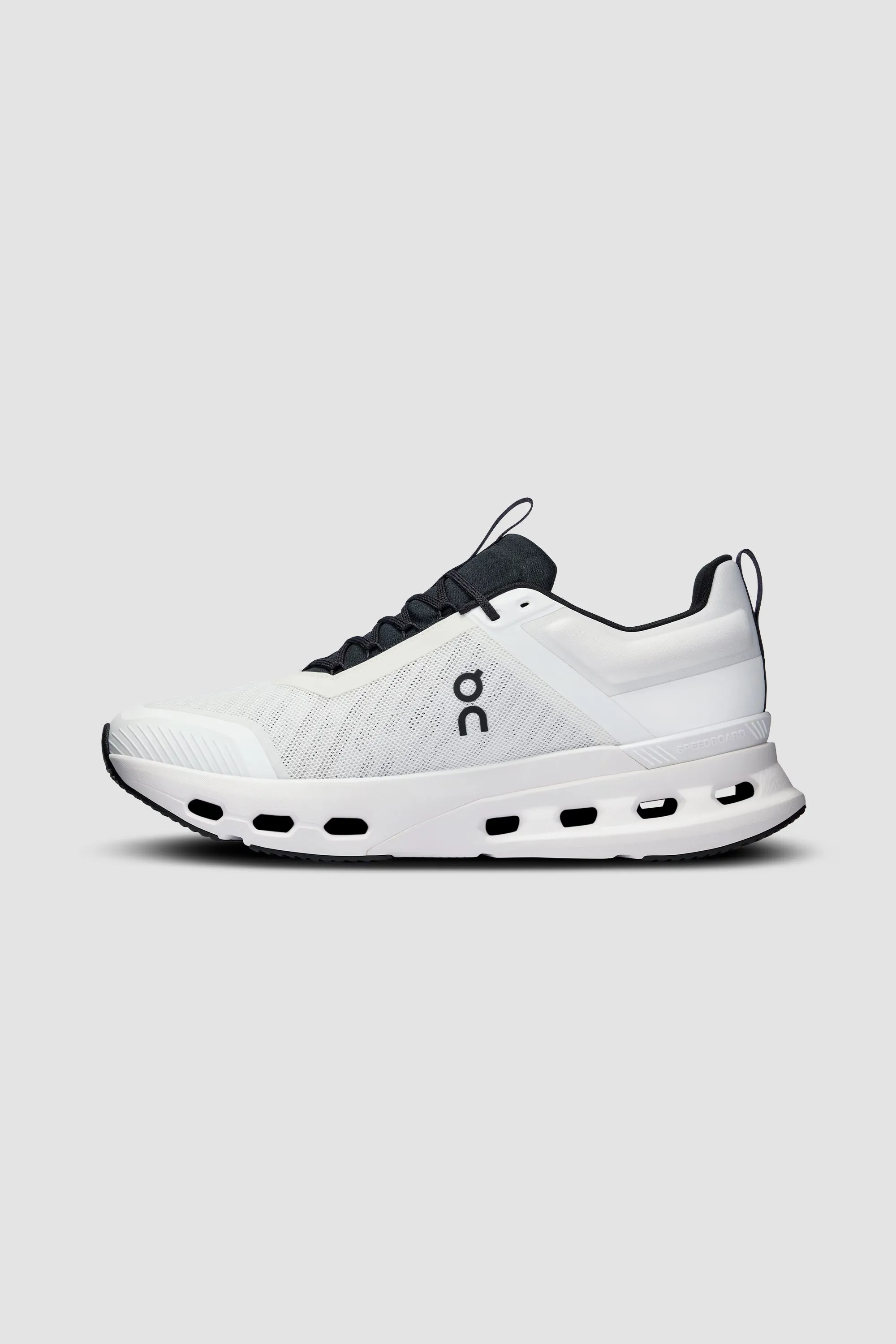 ON | Men's Cloudnova X in White/Black