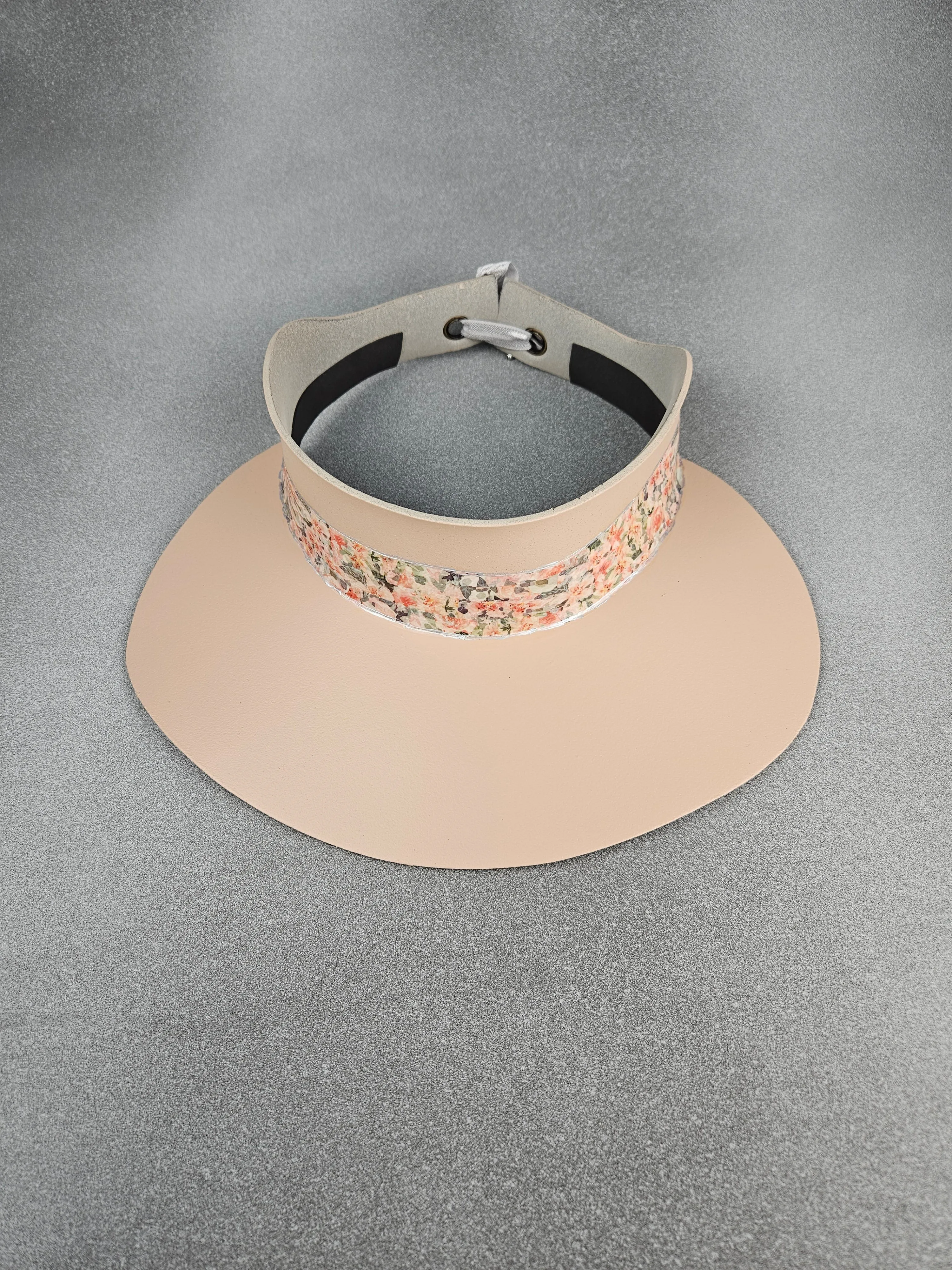 Peachy Beige "LadyEVA" Visor Hat with Peach Floral Band