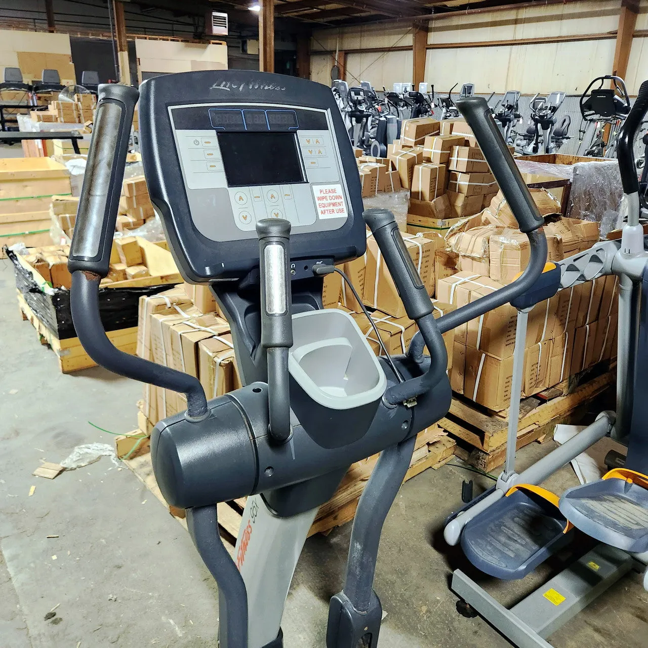 Refurbished Life Fitness 95X Elliptical with Inspire Console