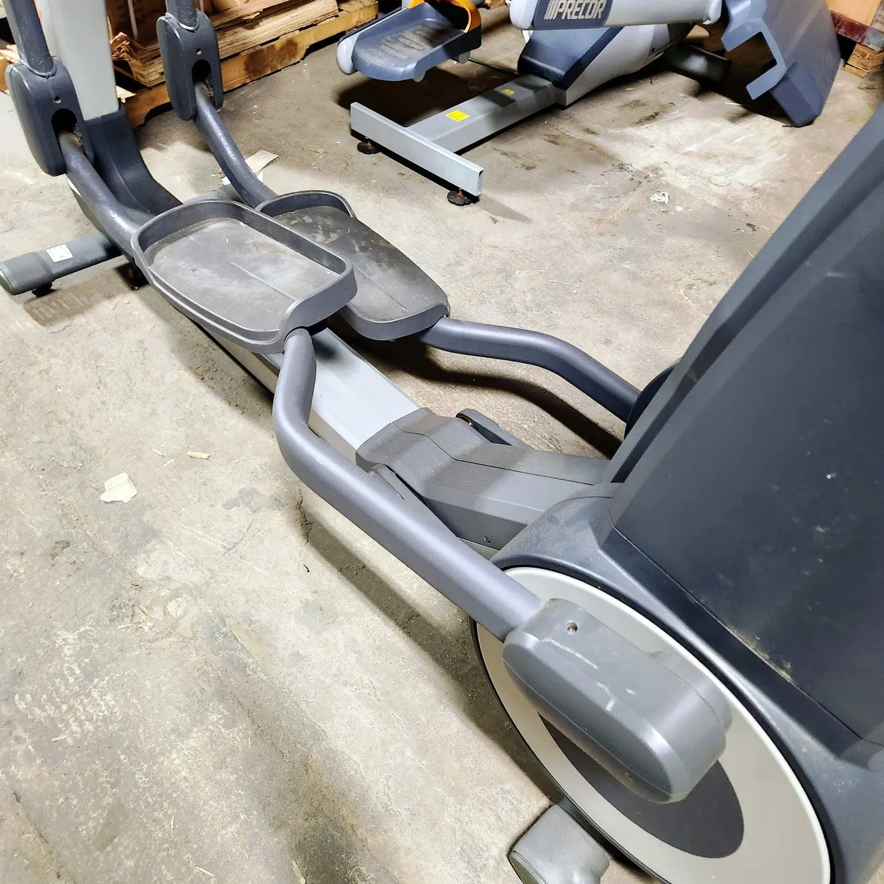 Refurbished Life Fitness 95X Elliptical with Inspire Console