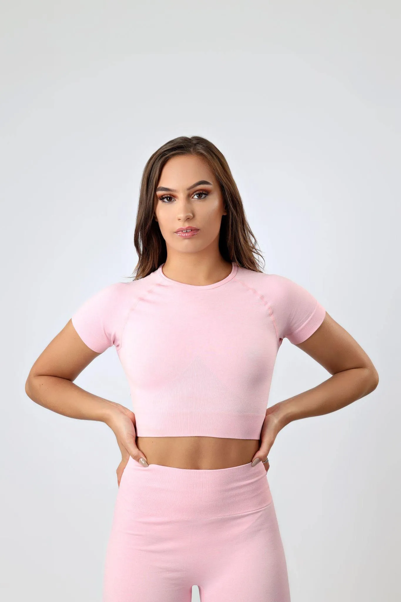 Short Sleeve Crop Top in Pink