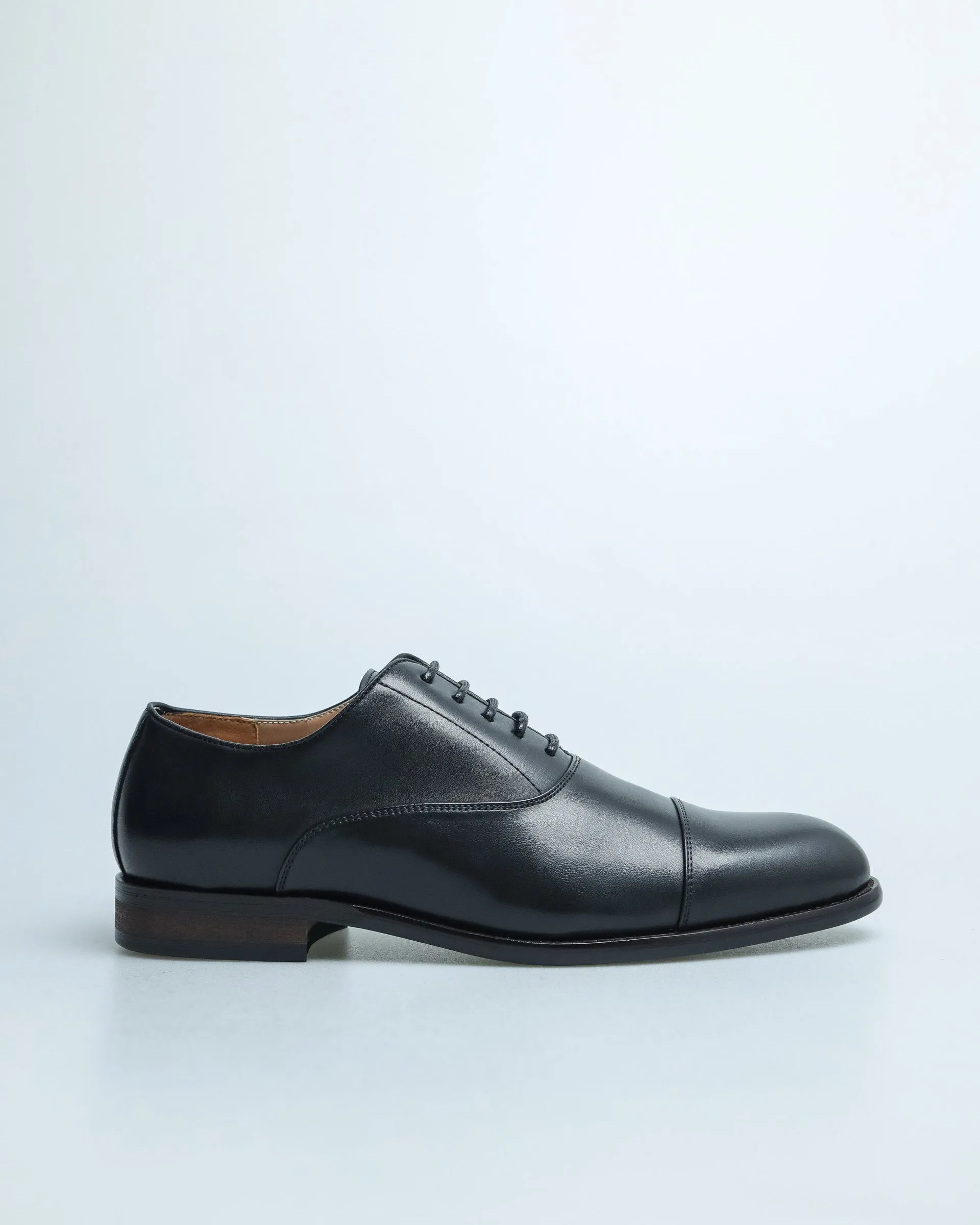 Tomaz F394 Men's Cap Toe Oxford (Black)