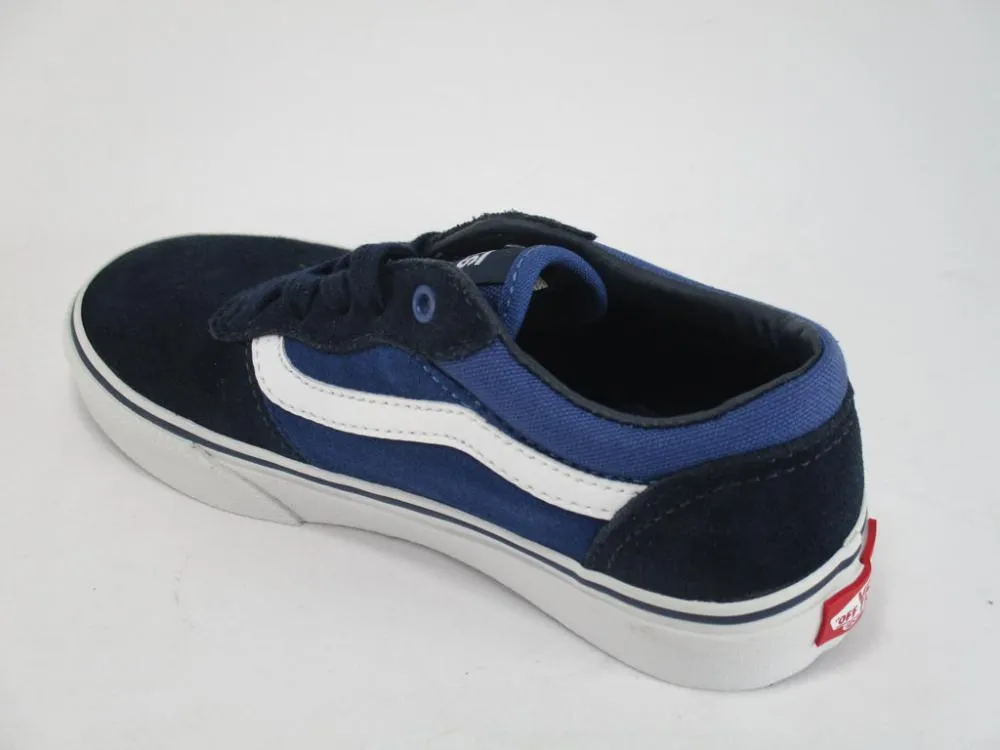 VANS Milton VN0QGC8TL