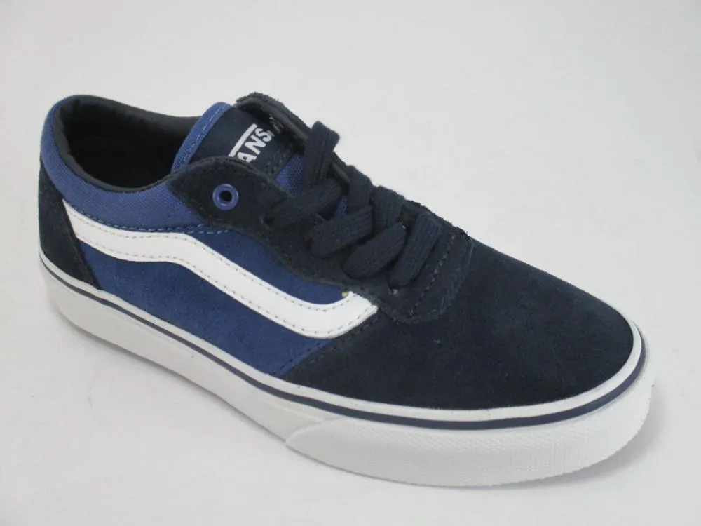 VANS Milton VN0QGC8TL