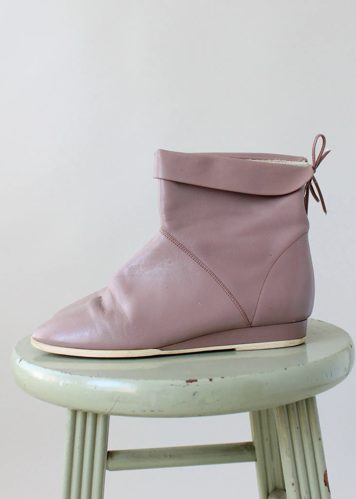 Vintage 1980s Lavender Hippopotamus Boots